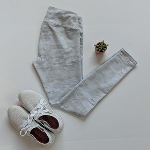 Alo Airbrush Legging Sequoia Print